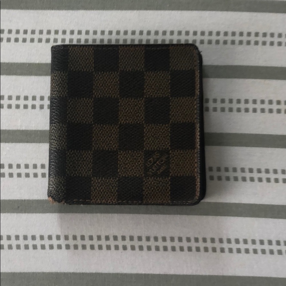 Louis Vuitton wallet - authentic